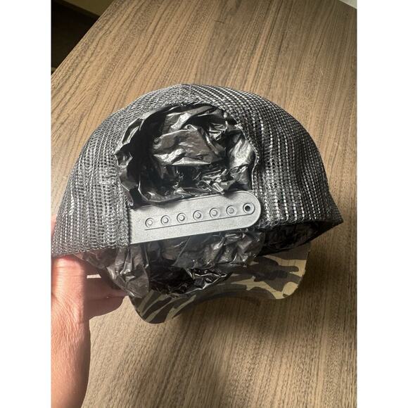 Yellowstone Dutton ranch tv show camo baseball cap - Picture 5 of 6